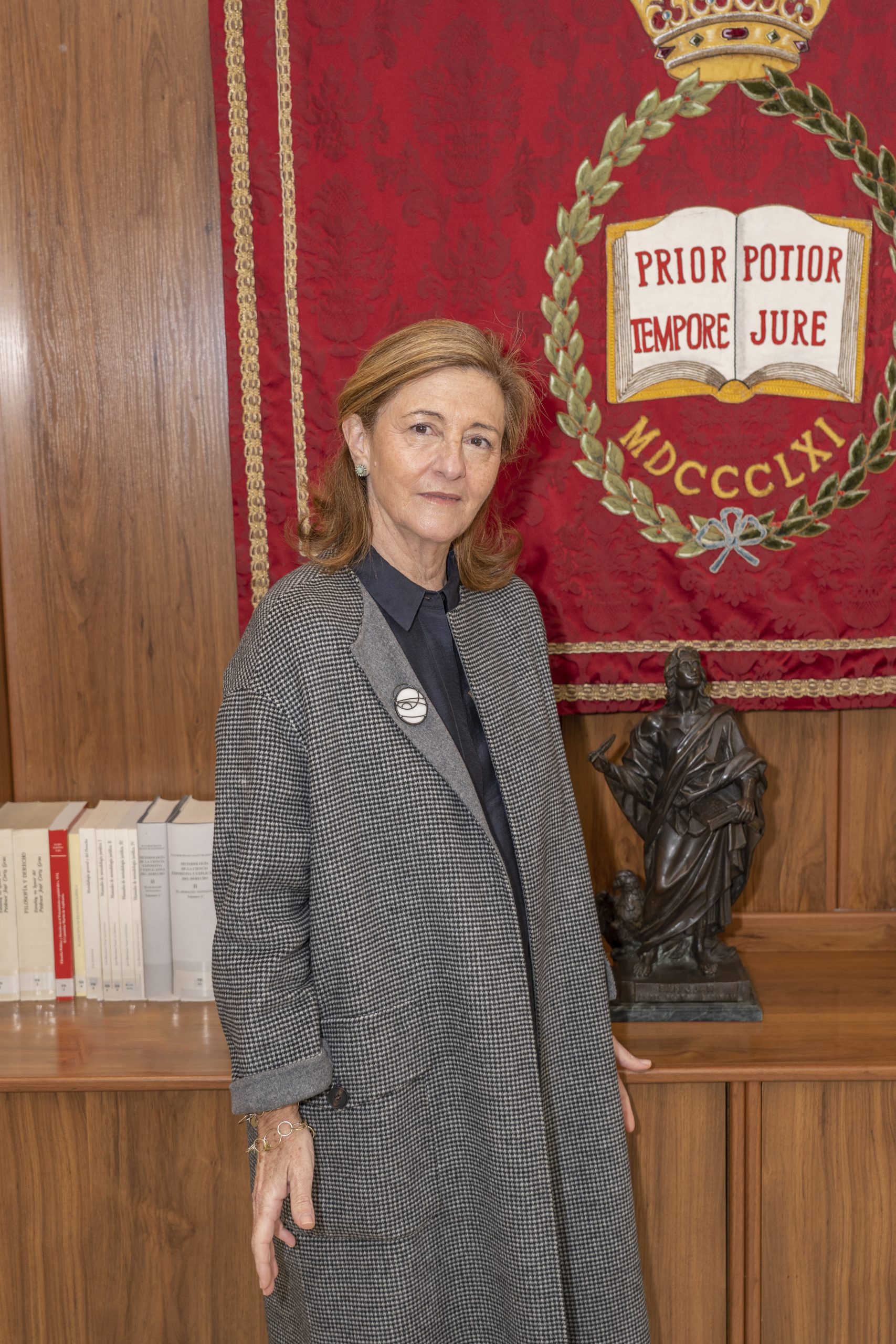 Sra. Dña. Mª de los Reyes Muñiz Grijalvo